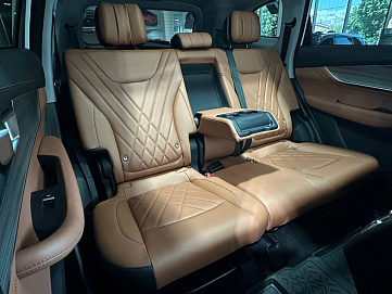 Chery Tiggo 8 Pro e+, 2023г, передний привод, автомат