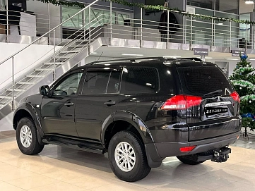 Mitsubishi Pajero Sport, 2014г, полный привод, механика