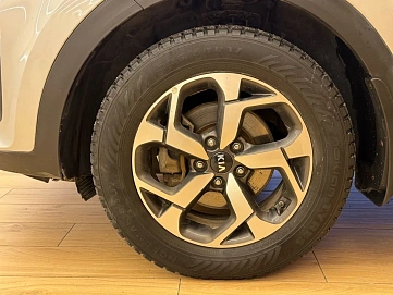 Kia Sportage, 2021г, передний привод, автомат