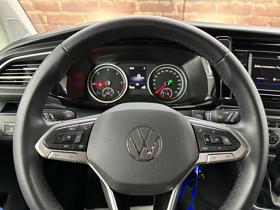 Volkswagen Multivan, 2021г., полный привод, робот