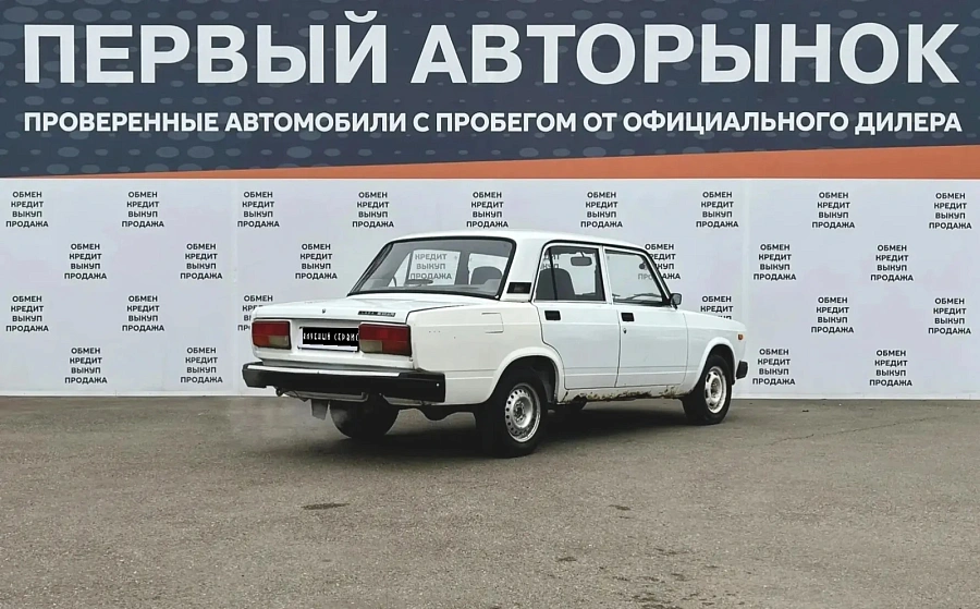 Lada (ВАЗ) 2107, 2010г., передний привод, механика