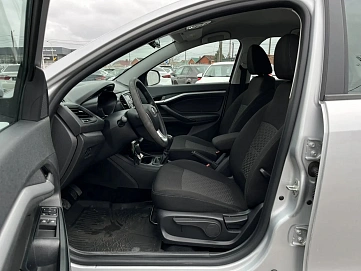 Lada (ВАЗ) Vesta, 2019г, передний привод, механика