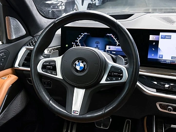 BMW X7, 2022г, полный привод, автомат