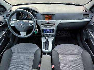 Opel , 2011г., передний привод, автомат