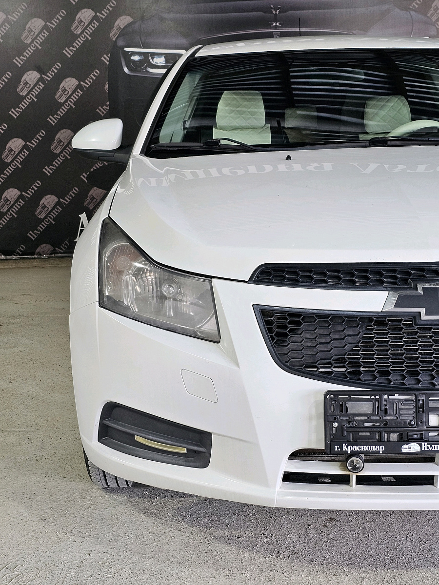 Chevrolet Cruze, 2011г., передний привод, механика