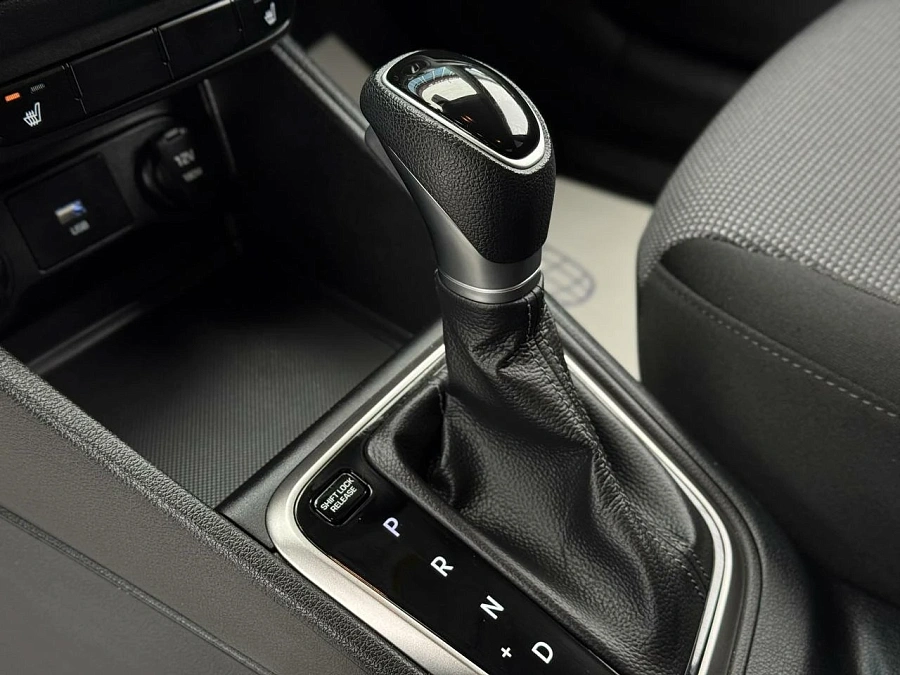 Solaris HS, 2024г., передний привод, автомат