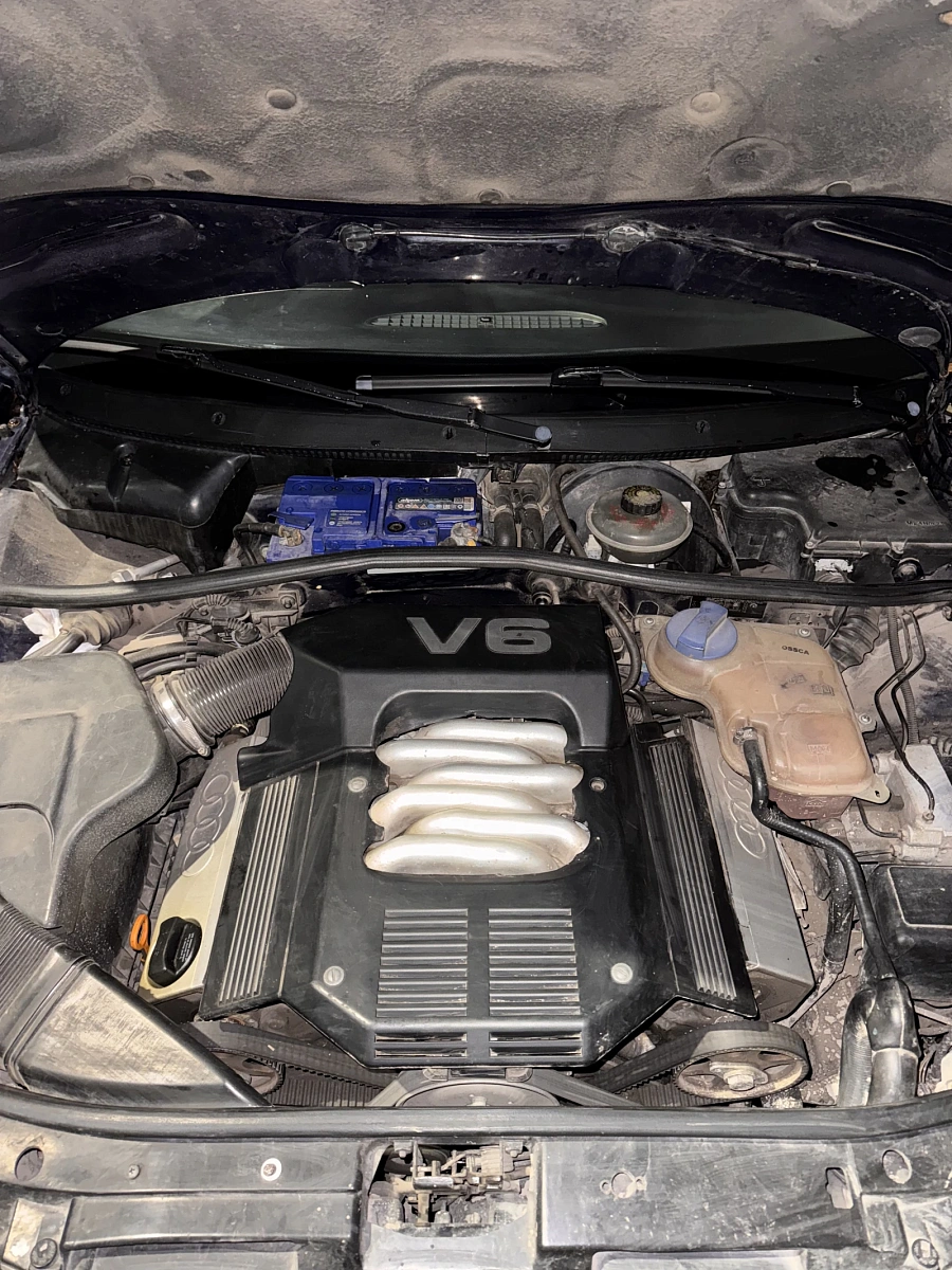 Audi A4, 1996г., передний привод, механика