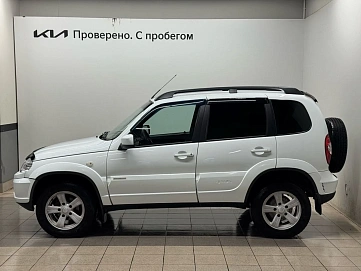 Chevrolet Niva, 2015г, полный привод, механика