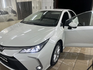 Toyota Corolla, 2019г, передний привод, вариатор
