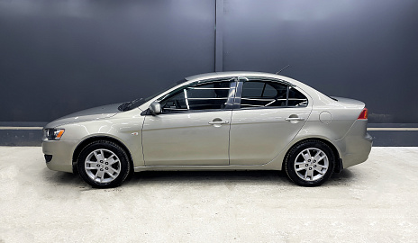 Mitsubishi Lancer, 2007г, передний привод, механика