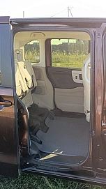 Honda N-BOX, 2017г, передний привод, вариатор