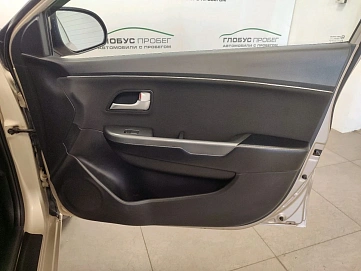 Kia Rio, 2013г., передний привод, механика