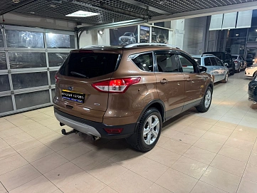 Ford Kuga, 2013г, полный привод, автомат