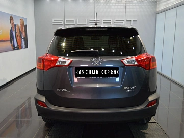 Toyota RAV4, 2014г, полный привод, вариатор