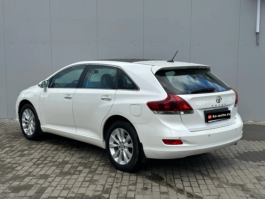 Toyota Venza, 2013г., полный привод, автомат