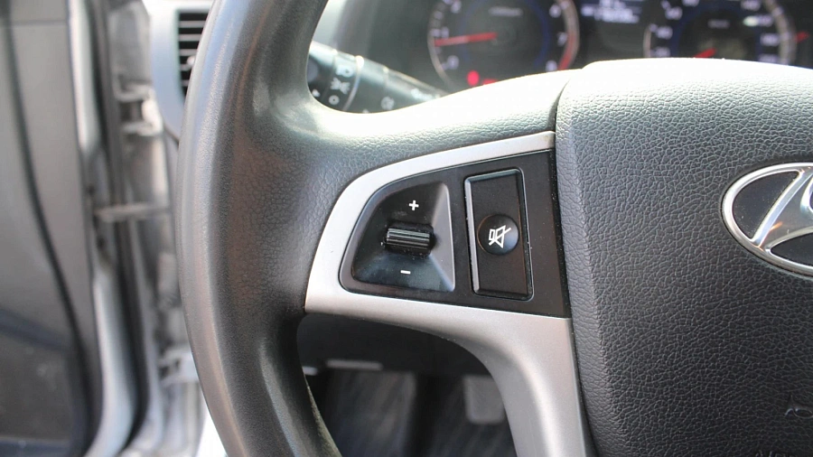 Hyundai Solaris, 2014г., передний привод, механика