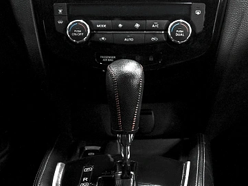 Nissan Qashqai, 2016г, передний привод, вариатор