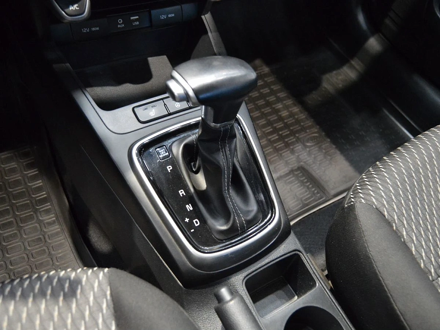 Kia Rio, 2019г., передний привод, автомат