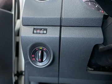 Volkswagen Amarok, 2013г, задний привод, механика