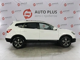 Nissan , 2012г., передний привод, механика