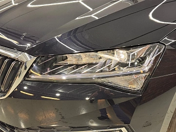 Skoda Superb, 2025г, передний привод, робот