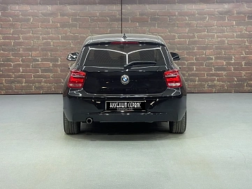 BMW 1 серии, 2013г, задний привод, автомат