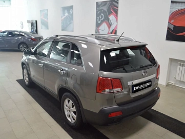 Kia Sorento, 2010г, полный привод, автомат