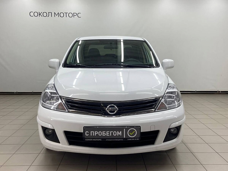 Nissan Tiida, 2013г., передний привод, механика