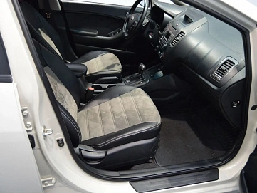 Kia Cerato, 2013г, передний привод, автомат