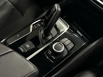 BMW 5 серии, 2020г, задний привод, автомат