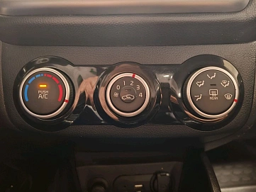 Kia Rio, 2016г, передний привод, автомат