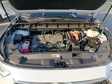 Toyota Highlander, 2025г, полный привод, автомат