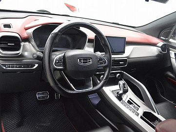 Geely Coolray, 2020г, передний привод, робот