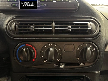 Chevrolet Niva, 2015г, полный привод, механика