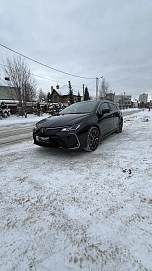 Toyota Corolla, 2021г, передний привод, вариатор