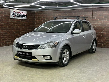 Kia Ceed, 2010г, передний привод, механика