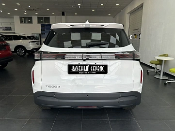 Chery Tiggo 4, 2024г, передний привод, робот