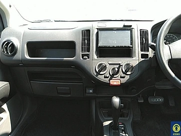 Nissan AD, 2020г, передний привод, вариатор