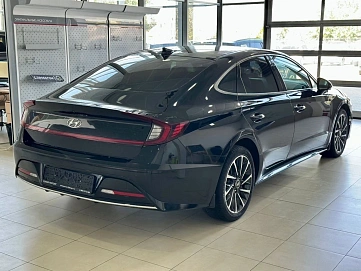 Hyundai Sonata, 2020г, передний привод, автомат