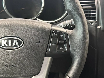 Kia Sorento, 2011г, полный привод, автомат