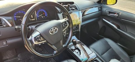 Toyota Camry, 2015г, передний привод, автомат