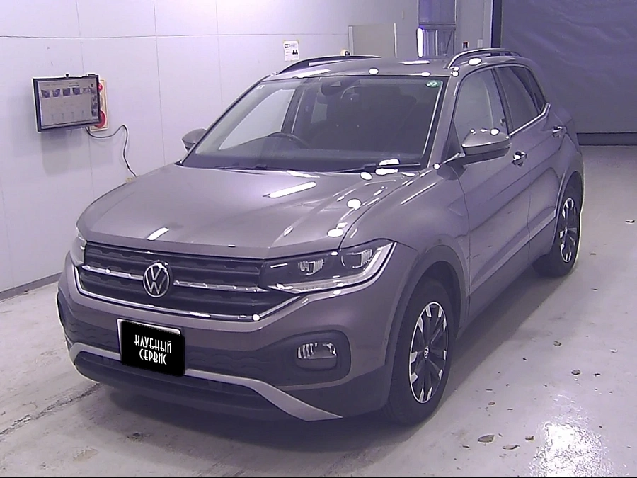 Volkswagen T-Cross, 2021г., передний привод, робот
