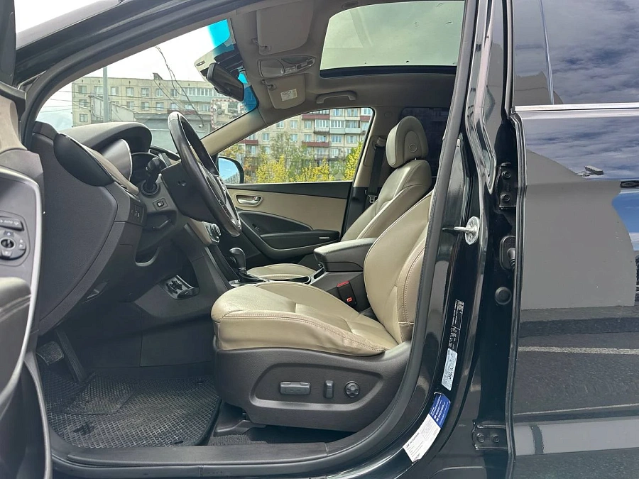 Hyundai Santa Fe, 2014г., полный привод, автомат