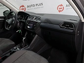 Volkswagen Tiguan, 2020г., полный привод, робот