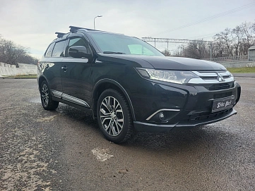 Mitsubishi Outlander, 2018г, полный привод, вариатор