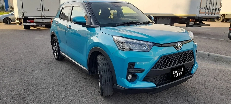 Toyota Raize, 2020г., передний привод, вариатор