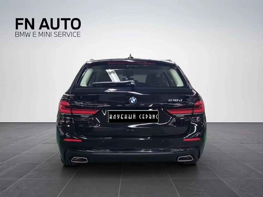 BMW 5 серии, 2022г., задний привод, автомат