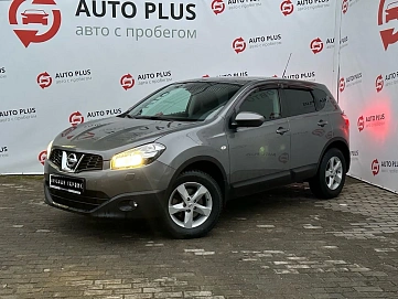 Nissan Qashqai, 2012г, передний привод, механика