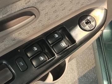 Kia Rio, 2003г, передний привод, механика