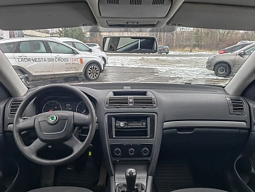 Skoda Octavia, 2012г, передний привод, механика